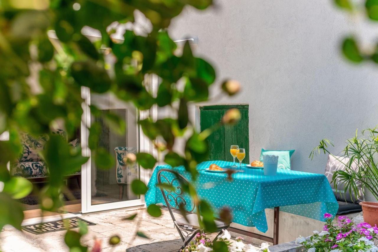 Aparthotel Vintage House Al Pozzo Hvar Town Zewnętrze zdjęcie