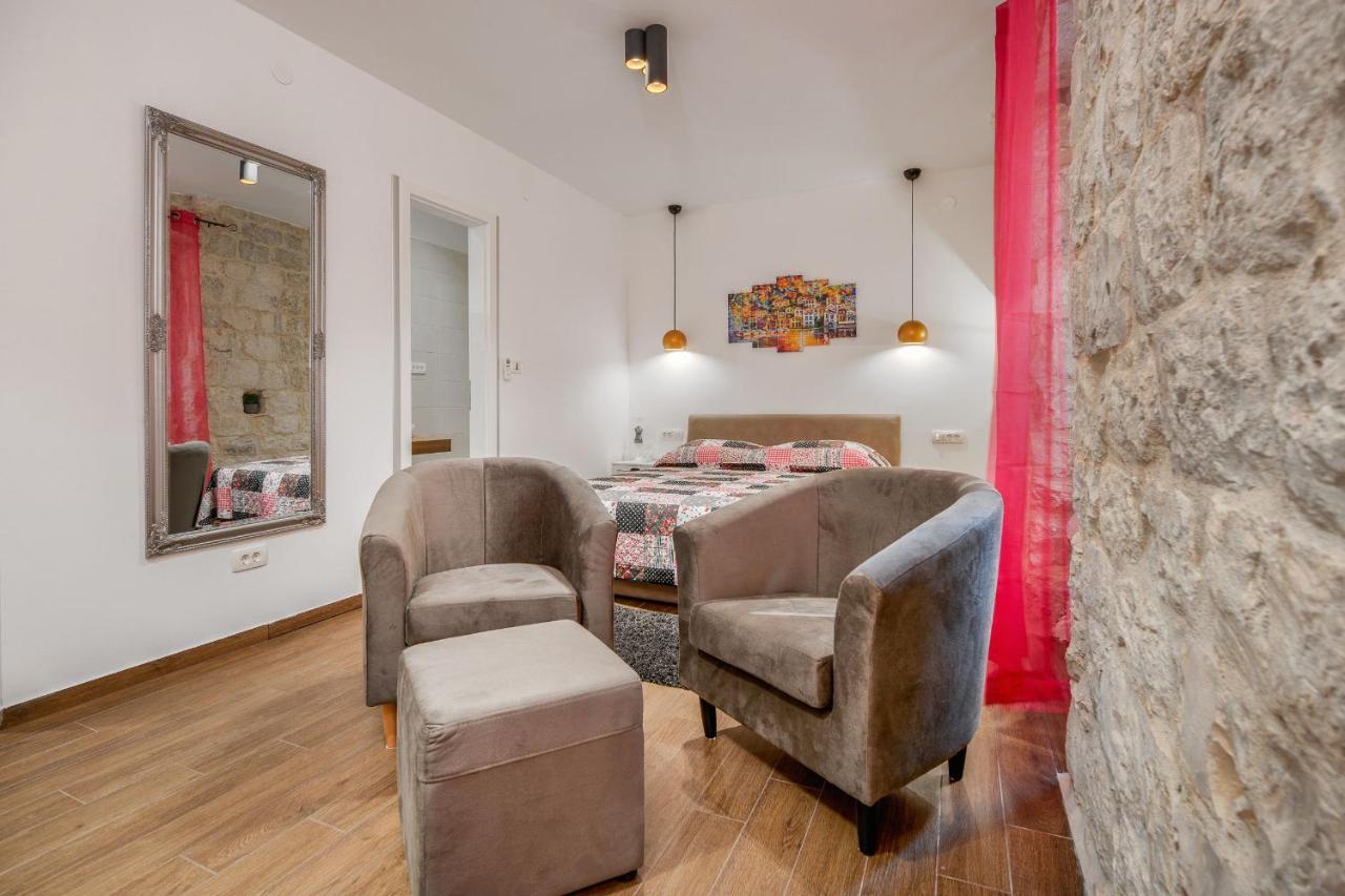 Aparthotel Vintage House Al Pozzo Hvar Town Zewnętrze zdjęcie