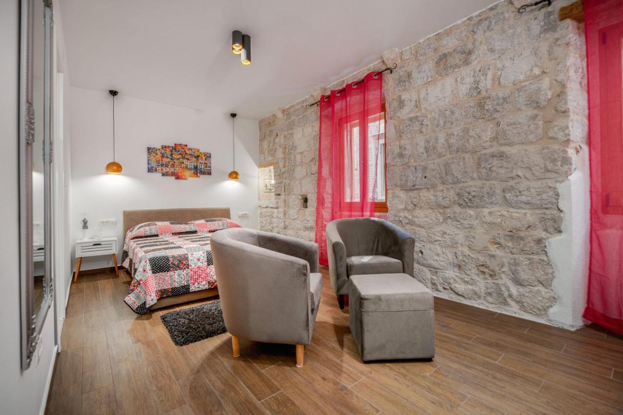 Aparthotel Vintage House Al Pozzo Hvar Town Zewnętrze zdjęcie