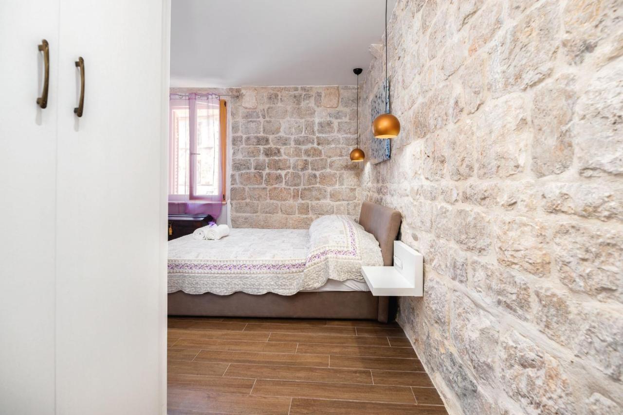 Aparthotel Vintage House Al Pozzo Hvar Town Zewnętrze zdjęcie