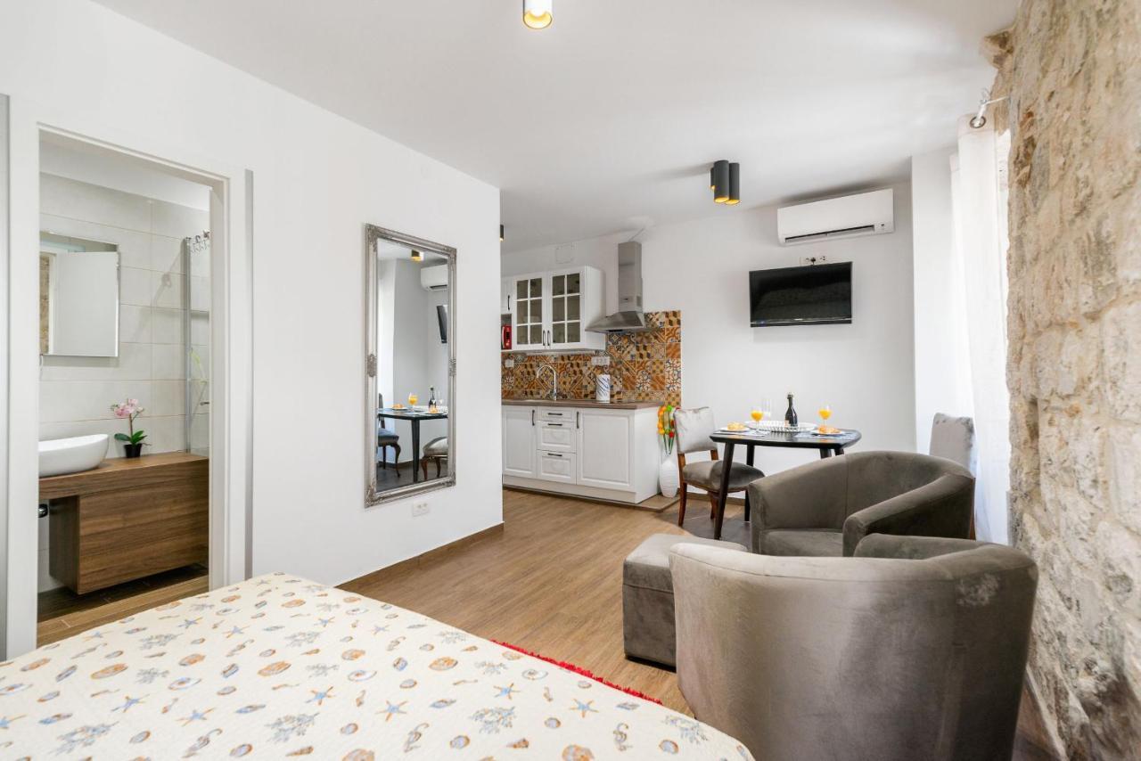 Aparthotel Vintage House Al Pozzo Hvar Town Zewnętrze zdjęcie