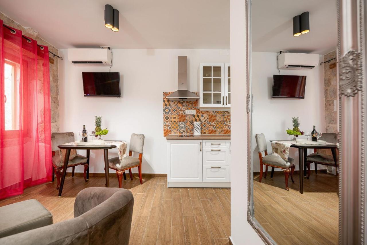 Aparthotel Vintage House Al Pozzo Hvar Town Zewnętrze zdjęcie