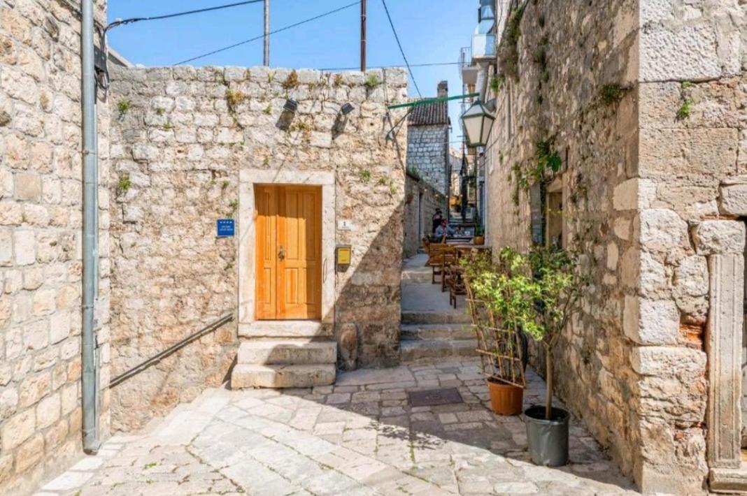 Aparthotel Vintage House Al Pozzo Hvar Town Zewnętrze zdjęcie